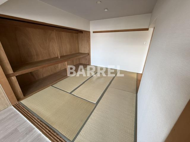 カルム千里山土井の和室