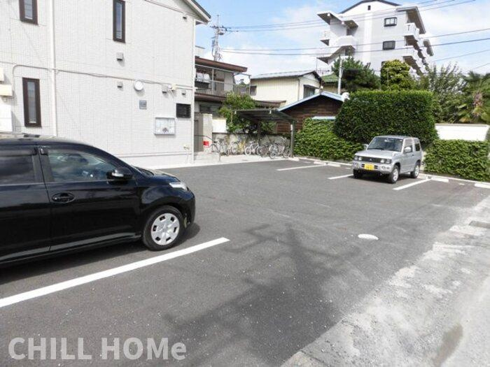 ＣＡＳＡ芝塚ＭＴの駐車場|他社様掲載物件もまとめてご紹介、ご案内可能です(^^)/