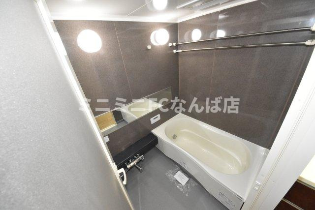 ベルファース大阪新町の浴室