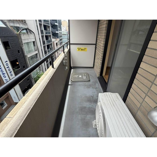 フォルトゥナ日本橋のバルコニー