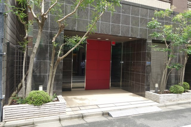 ガーラ・レジデンス日本橋水天宮のエントランス