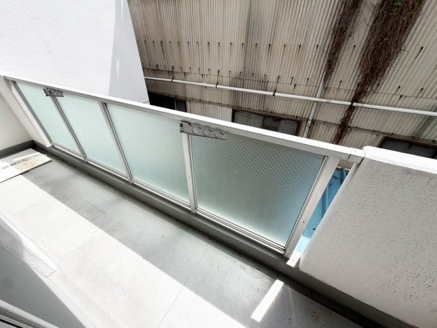 リアライズ上新庄のバルコニー