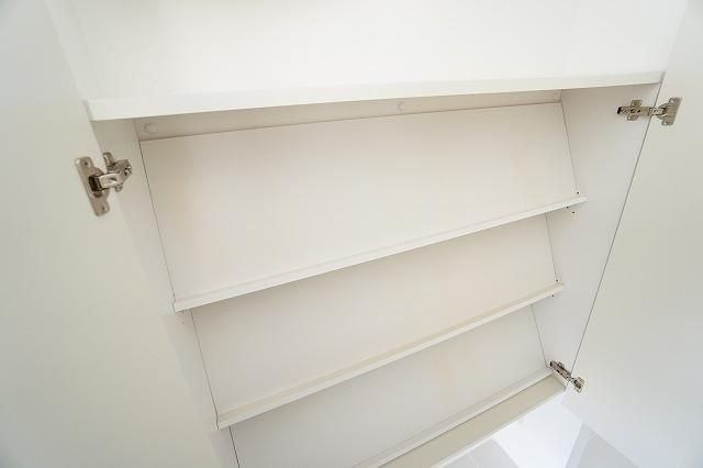大阪市西区京町堀２丁目の賃貸マンションの収納