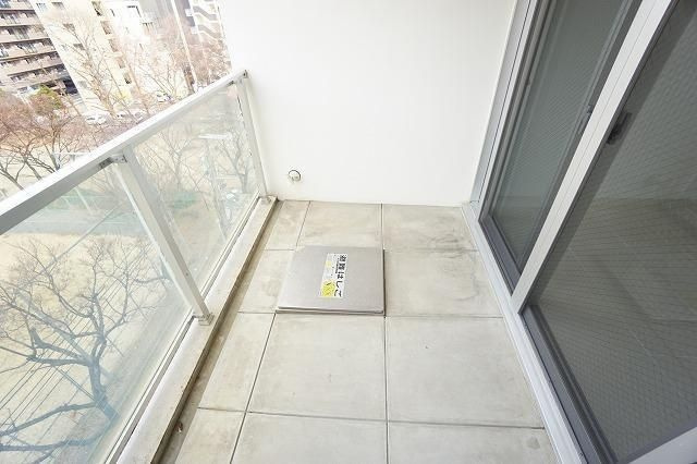 大阪市西区京町堀２丁目の賃貸マンションのバルコニー