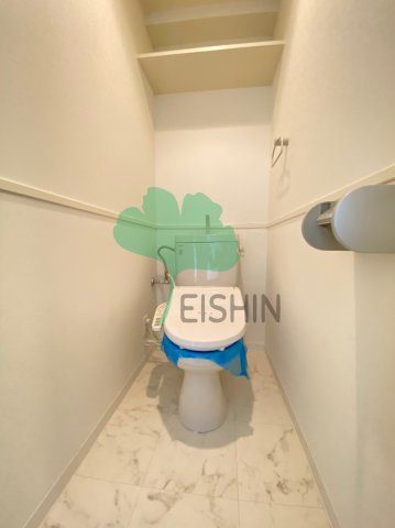 アルティザ博多プレミアのトイレ|清潔感のあるトイレです。