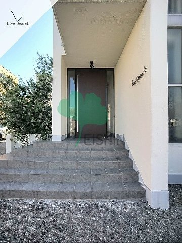 サニーガーデンのエントランス