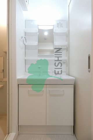 三島マンション博多駅東の洗面所|シンプルで使いやすい洗面台です！