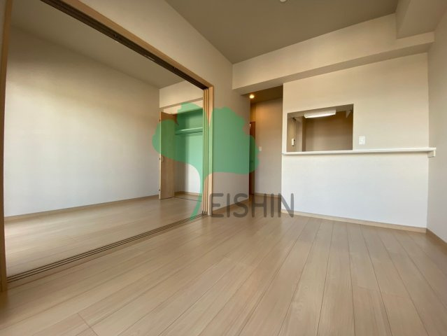 Calm Riviere箱崎(カルムリヴィエール箱崎)の居間・リビング|アレンジ自由自在の広々空間です！