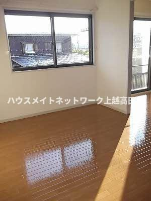 ヴィラクローリスの内装|洋室