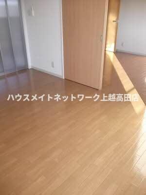 ヴィラクローリスの設備|フローリング