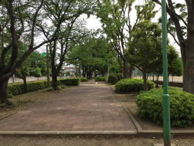 戸塚東公園まで400ｍ