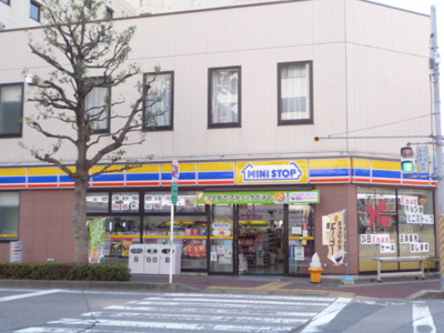 ミニストップ メイプルイン幕張店まで190ｍ