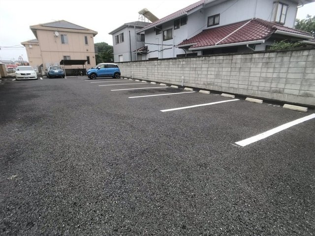 モアクレストＦ　Ⅲの駐車場|駐車場