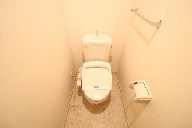 セジュール赤城Ｂのトイレ|温水洗浄暖房便座