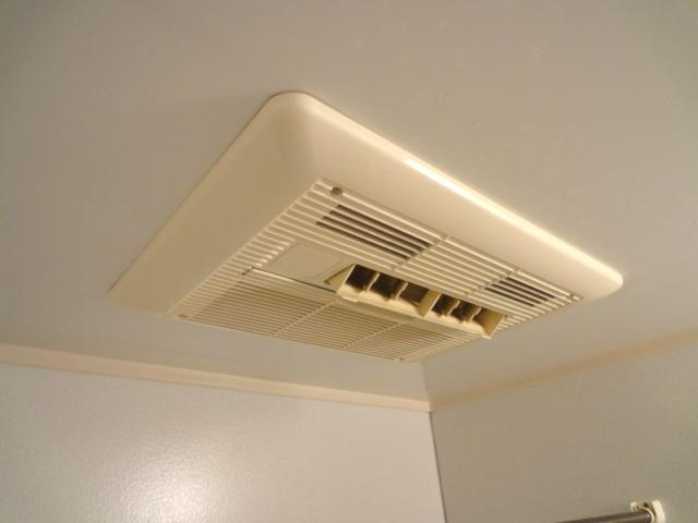 ベルフォーレ　Ⅰ番館のその他|浴室換気乾燥機