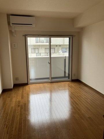 高円寺スルーエの内装