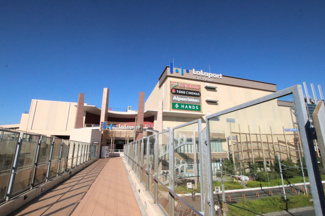 ららぽーと横浜まで1700ｍ