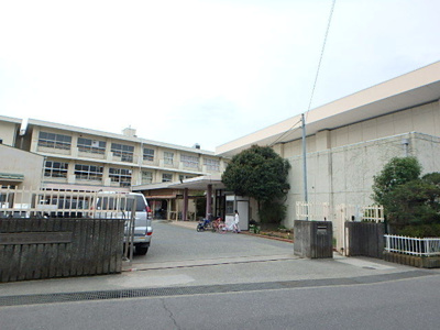 鎌倉市立玉縄小学校まで230m