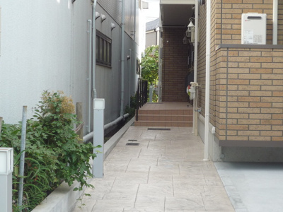 敷地内入口