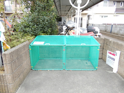 敷地内ゴミ置場