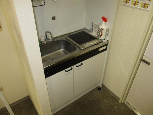 片岡台2店舗（たつみ住宅）のキッチン