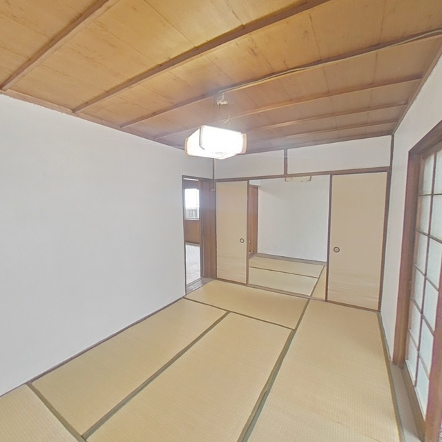 山県市高富の一戸建ての居間・リビング