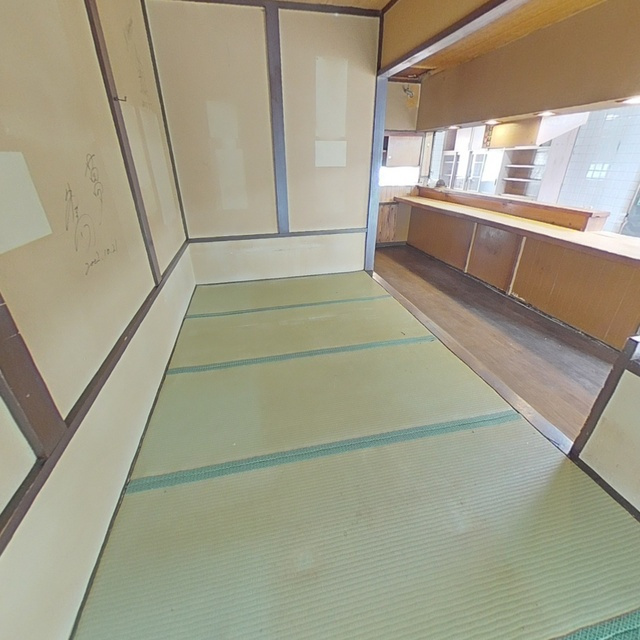 タウンいくしまの内装