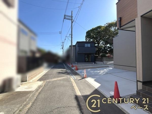 リーブルガーデン服部 ２号棟 ／新築一戸建の前面道路含む現地写真|■現地撮影写真■閑静な住宅地で穏やかな暮らしをスタート！
