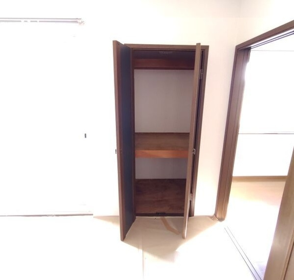 フェアリー 1番館の収納
