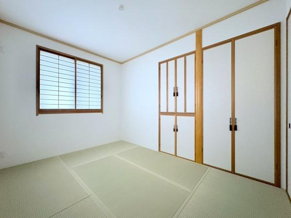 藤沢市宮原の中古一戸建の和室