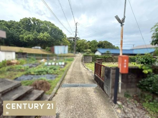 海南市鳥居　土地の前面道路含む現地写真
