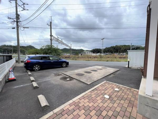 【駐車場】 | レオパレスリヴィエール