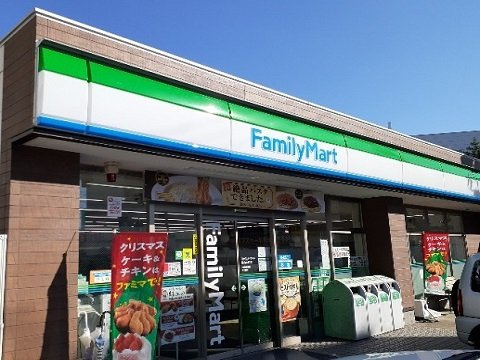サン・ヴィレッジの周辺|ファミリーマート富山大町店まで650m