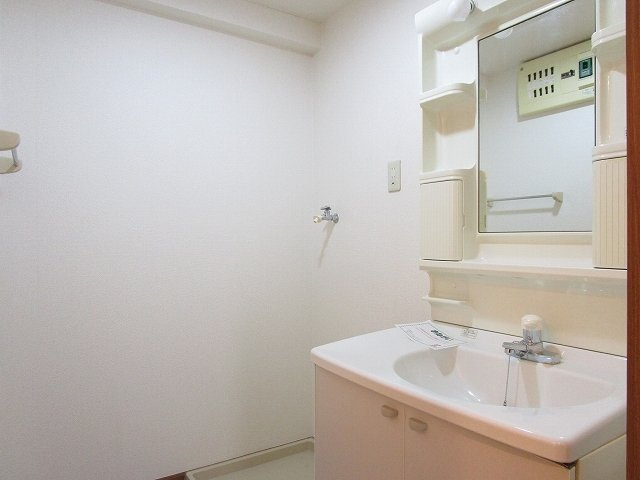 リバーシャトーの洗面所|コンパクトで使いやすい洗面所