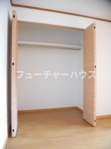 エルディム蔀３の収納|便利な収納スペースです