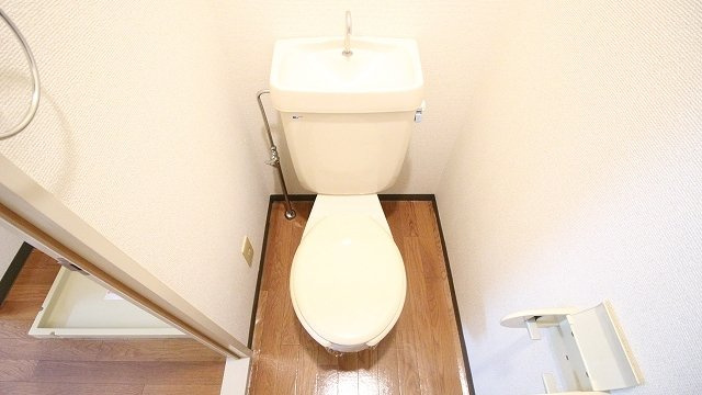 フローラル内藤Ｅのトイレ|シンプルで使いやすいトイレです