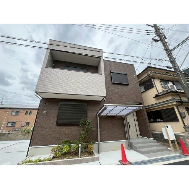 茨木市橋の内１丁目戸建の外観