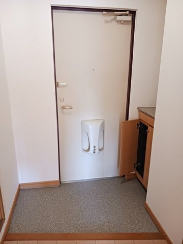 アンソレイエの玄関