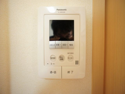 【セキュリティ】 | デスパシオＤ | 訪問者の確認ができるTVドアホン付きです♪