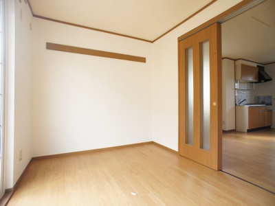 【子供部屋】 | ヴィラルミエールＡ | お部屋がスッキリ！充実収納付きです♪