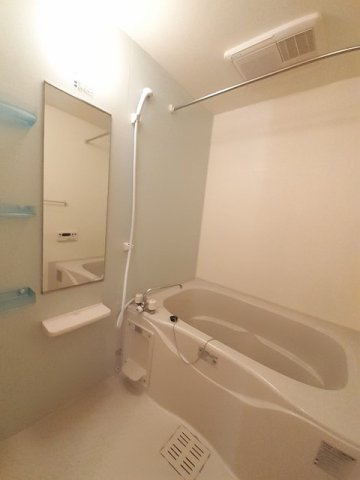 サンハウスヨシキＢの浴室