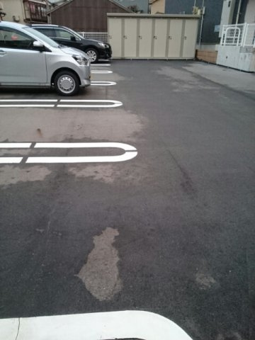 ソフィアの駐車場