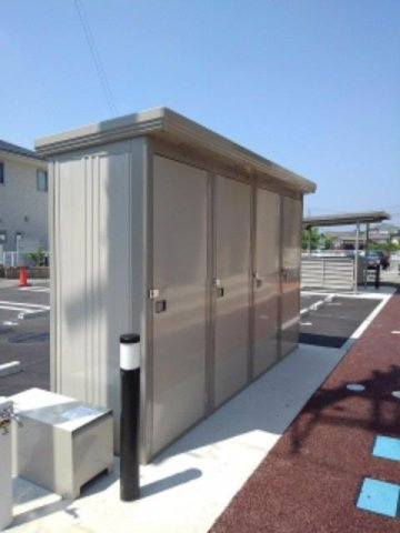 ラルゴ（Ｌａｒｇｏ）の設備