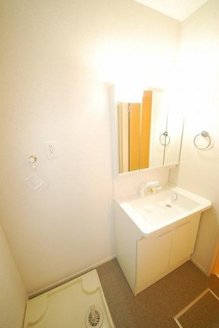 シャングリラＢの洗面所