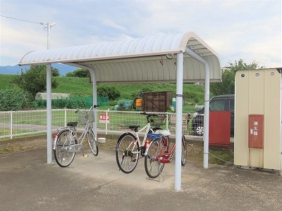 レオパレスソレイユのその他|屋根付き駐輪場あり