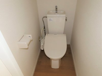 レオパレスソレイユのその他|お風呂、トイレは完全別です