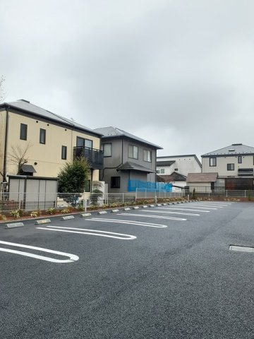 ソレイユの駐車場