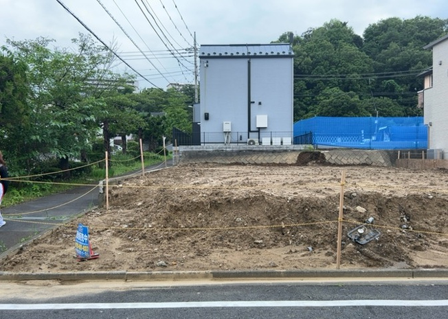 【外観】 | 土地探しをしていると都市計画区域という言葉を目にすると思います。法律によって、都道府県知事や国土交通大臣が指定するエリアのことを指しており、都市計画区域は市街化区域と市街化調整区域に分けられています。