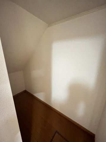 アルマーニ　Ⅱの収納