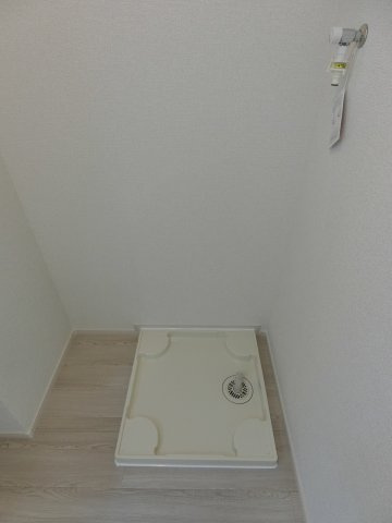 ストロベリーフィールドの独立洗面台